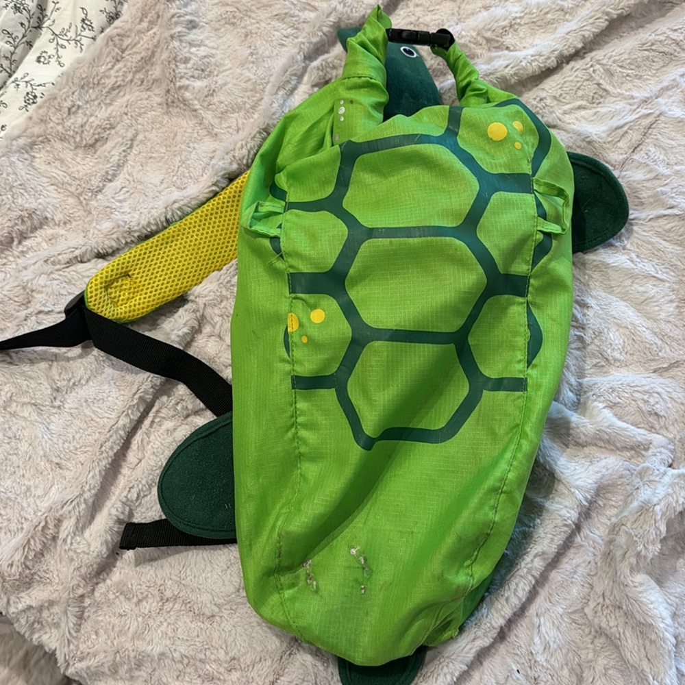 Flippers - Picture 7 of 7